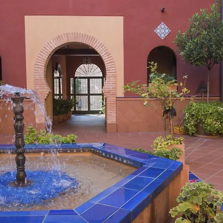 Sefarad_parking Propio Апартаменты *